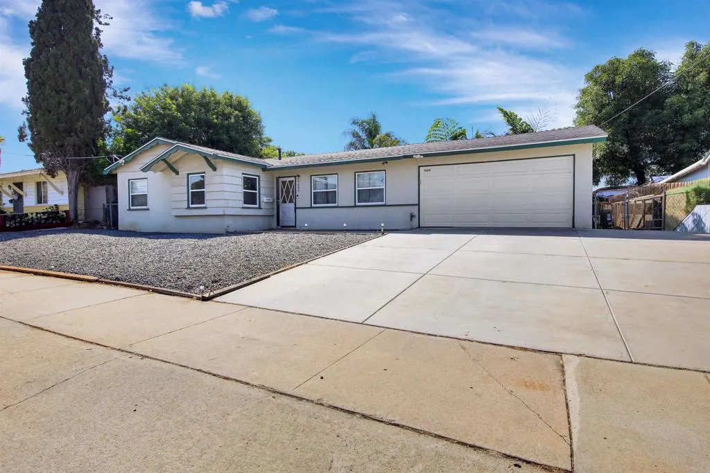 https://cdn.realtyfeed.com/cdn/127/307085843/65cab00a0e197a93418c7b829f2a95ec.webp