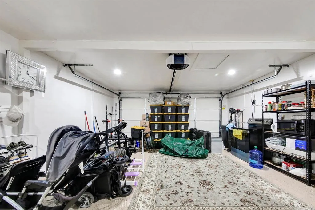 https://cdn.realtyfeed.com/cdn/127/307085843/b56abc3ab360f93ad088b474e708c527.webp