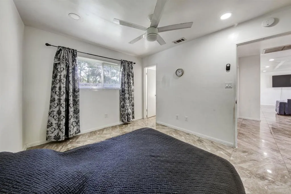 https://cdn.realtyfeed.com/cdn/127/307085843/c56a8ea30a28a8f8c6815994a9adf9c3.webp