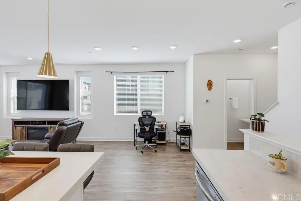 https://cdn.realtyfeed.com/cdn/127/307085906/3613075cbe4726aeb0ebf8a7eea76e29.webp