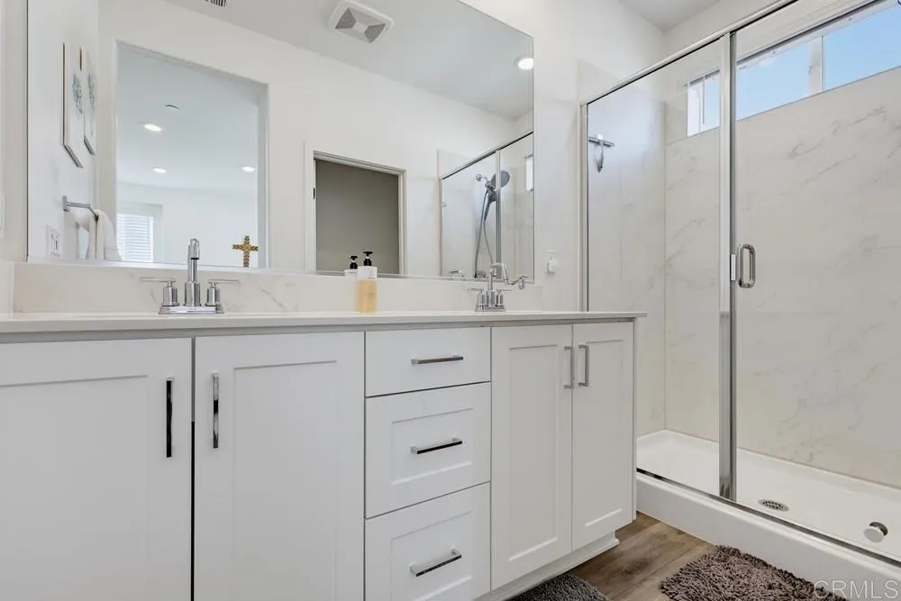 https://cdn.realtyfeed.com/cdn/127/307085906/7c30b1e200f1f7bf3a8799d9d9d5b357.webp