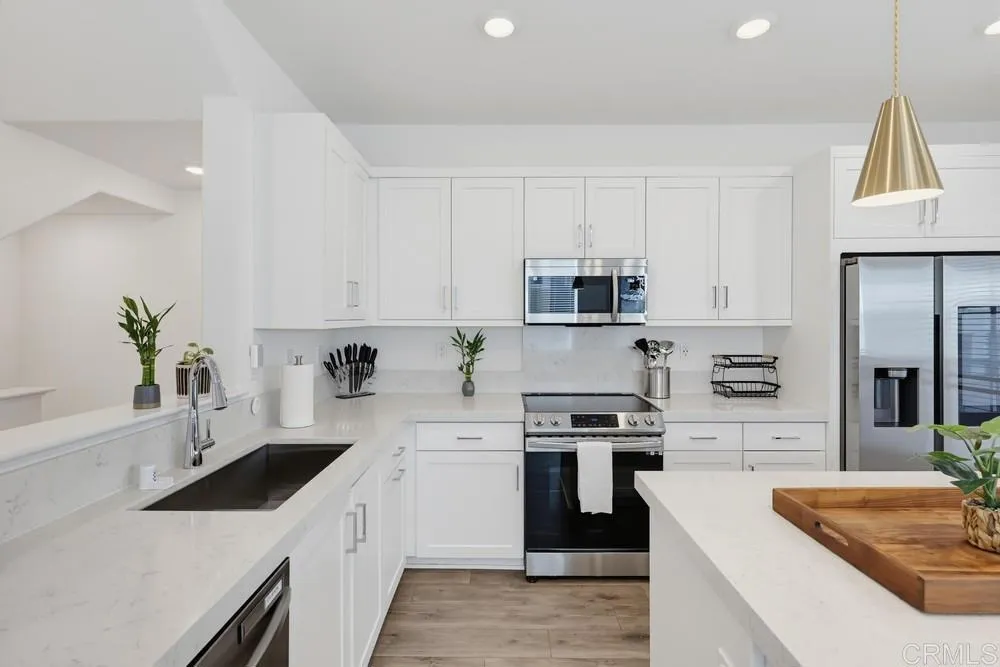 804 Makani Street Unit 2, Chula Vista, CA 91911 - Photo 5 of 38, Chula Vista, CA