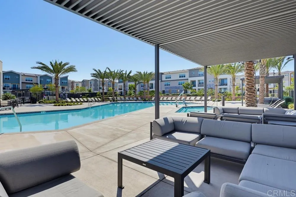 https://cdn.realtyfeed.com/cdn/127/307085906/ec762a0da6fc3ed15ef6666389363a9f.webp