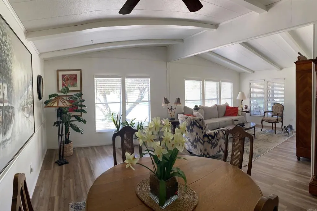 https://cdn.realtyfeed.com/cdn/127/307085930/34f680e27814c585fbcbc01172581689.webp