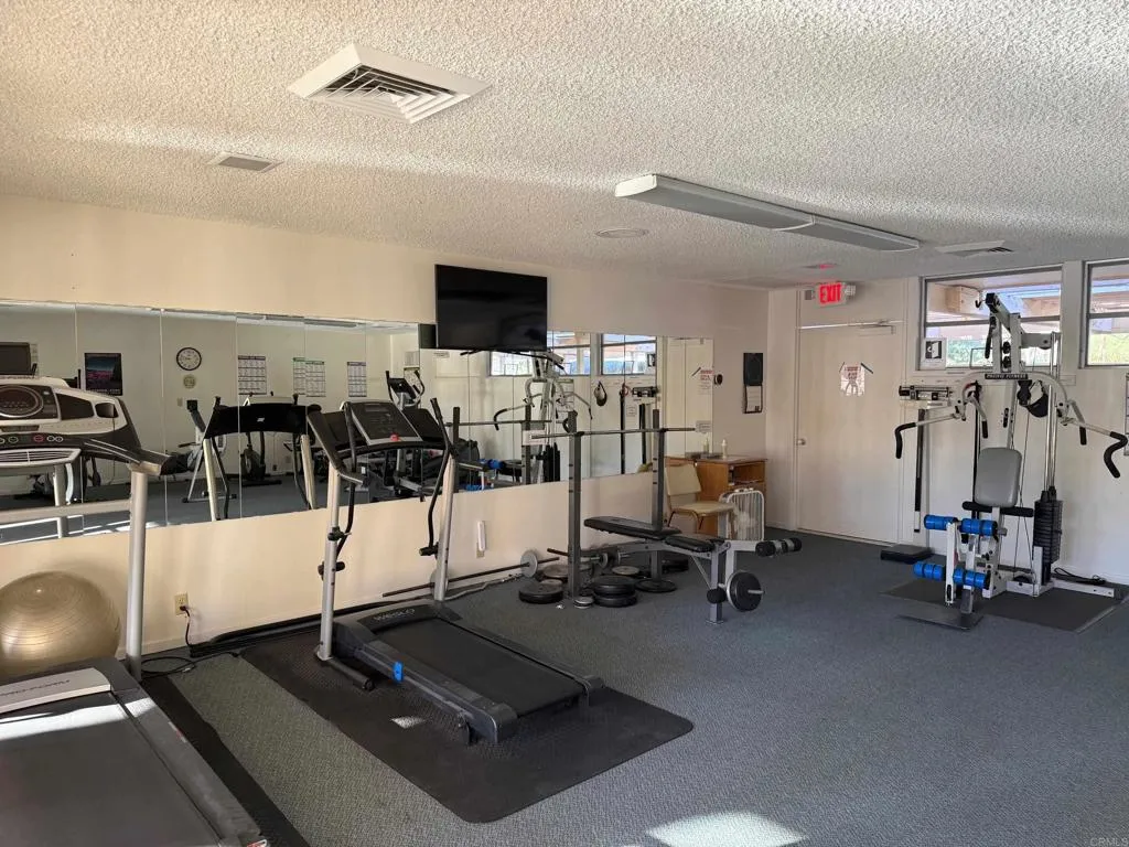 https://cdn.realtyfeed.com/cdn/127/307085930/6448bff7da2b39954df82a7ab0ab9316.webp