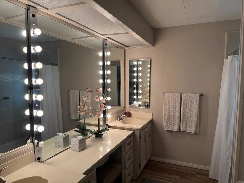 https://cdn.realtyfeed.com/cdn/127/307085930/8a143b32ef3ea0ea174794cdd08ace27.webp