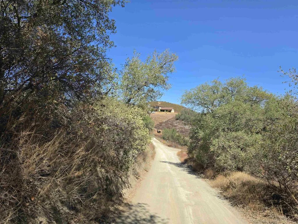 27828 Golden Eagle Road, Ramona, CA 92065 - Main photo, Ramona, CA