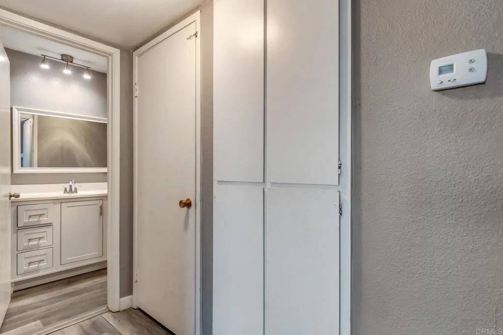 https://cdn.realtyfeed.com/cdn/127/307085976/354ad0468382f06116c8f28e540453ae.webp