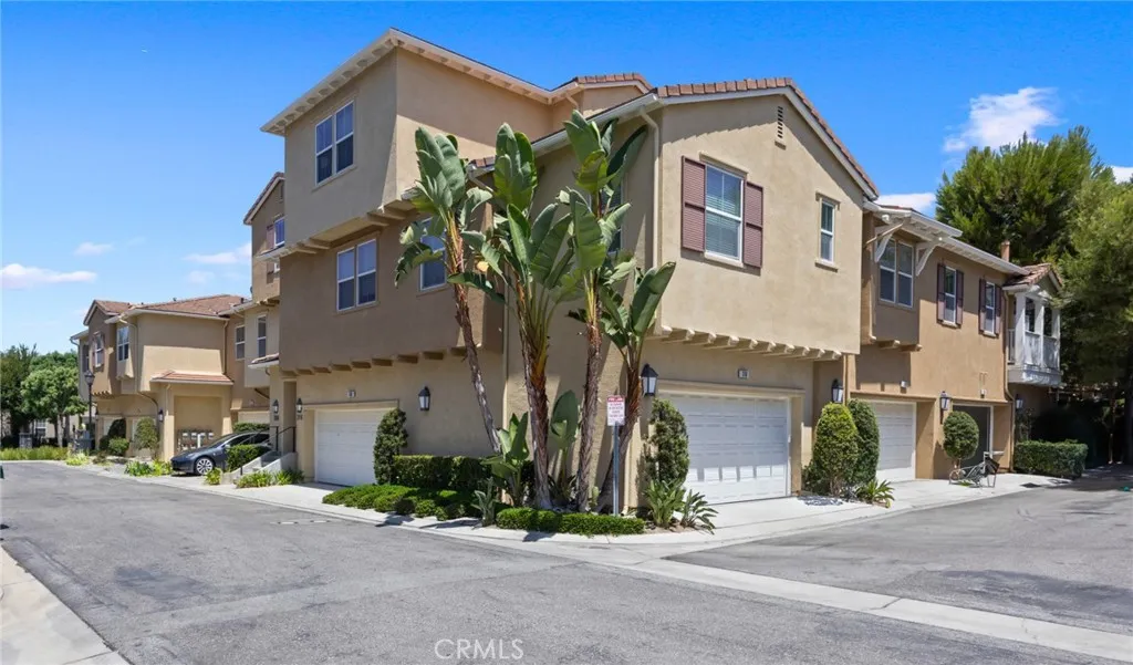 Irvine, CA 92603