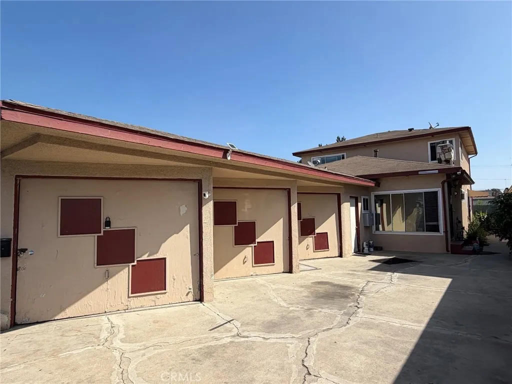 Hawthorne, CA 90250