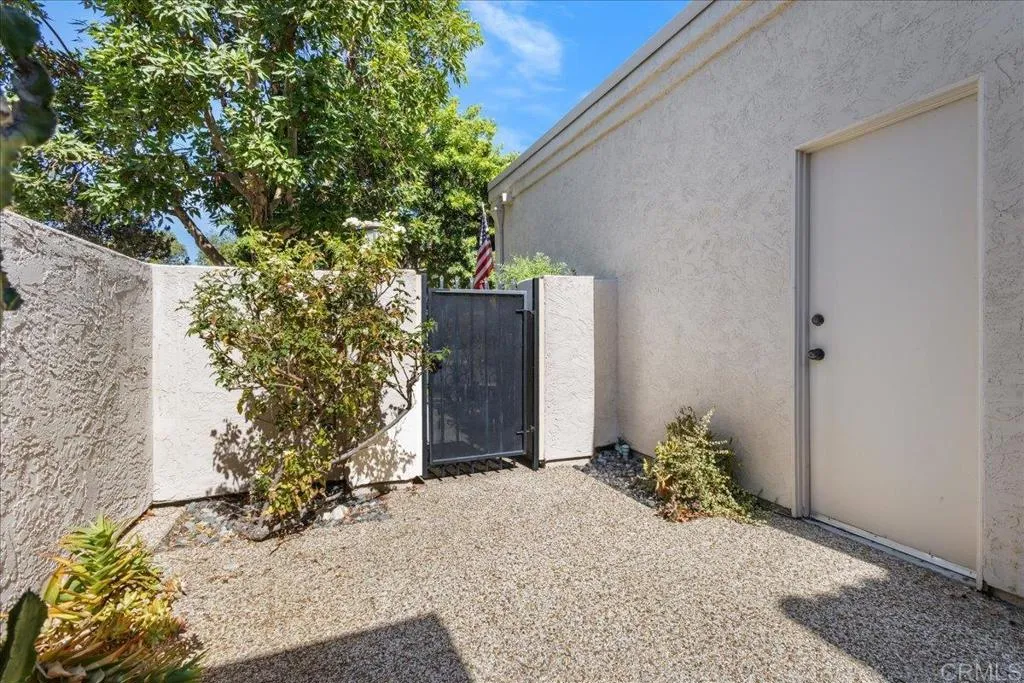 https://cdn.realtyfeed.com/cdn/127/307086072/7d6176ca0720b26328ec55b3cc5ba16c.webp