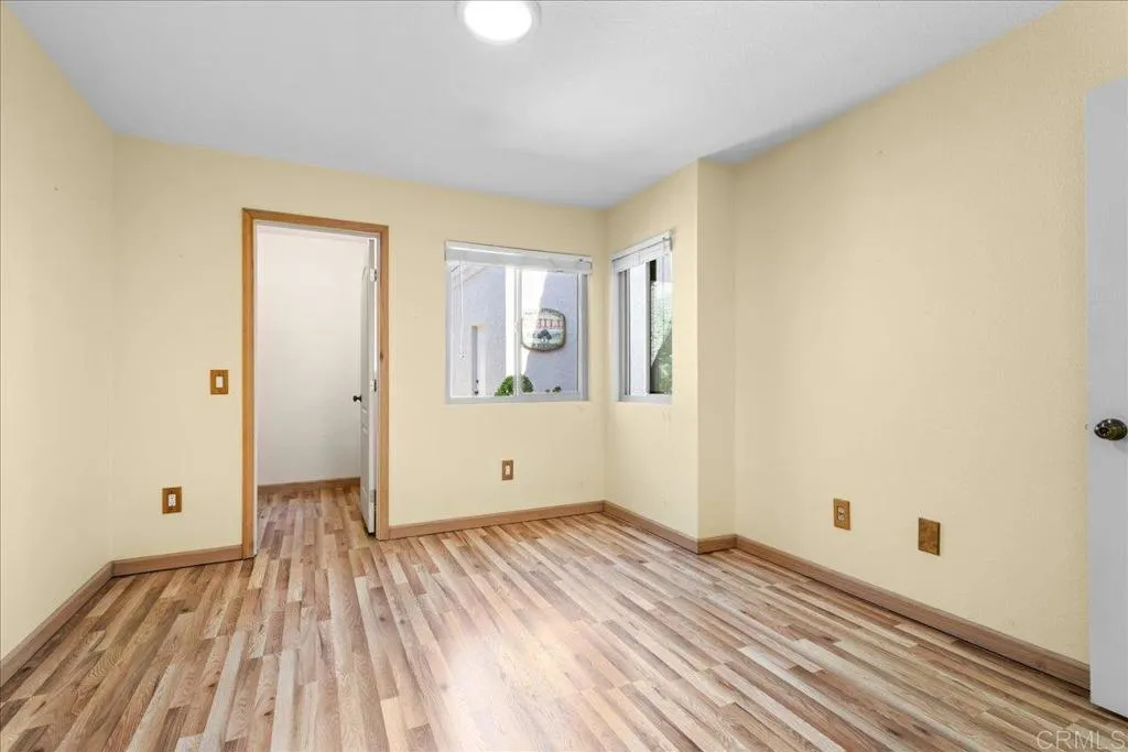 https://cdn.realtyfeed.com/cdn/127/307086072/da2429d9688d790910d8d693b2673311.webp