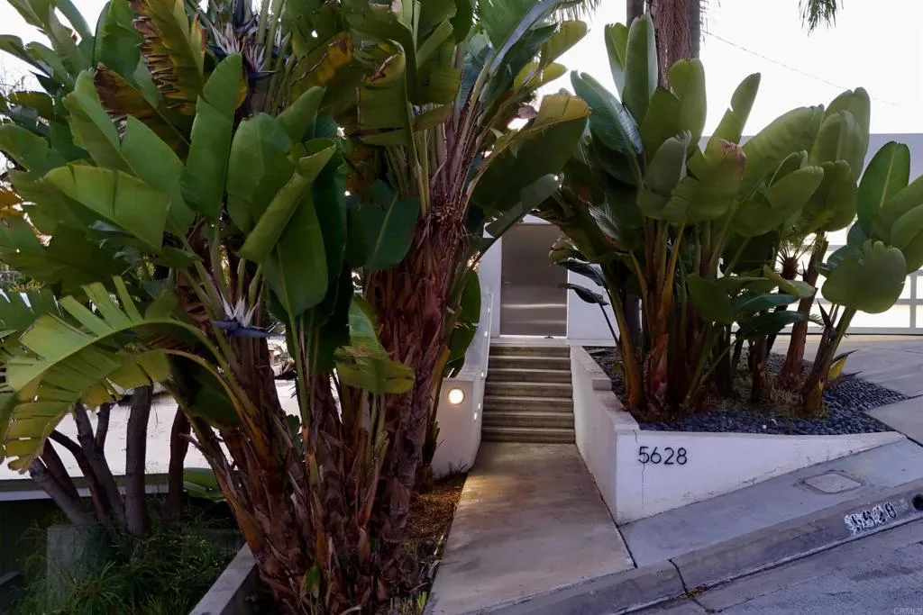 5628 Linda Rosa, La Jolla, CA 92037 - Photo 2 of 55, La Jolla, CA