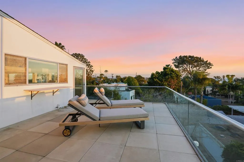 https://cdn.realtyfeed.com/cdn/127/307086073/d219f673526361876423f5fbde55c362.webp