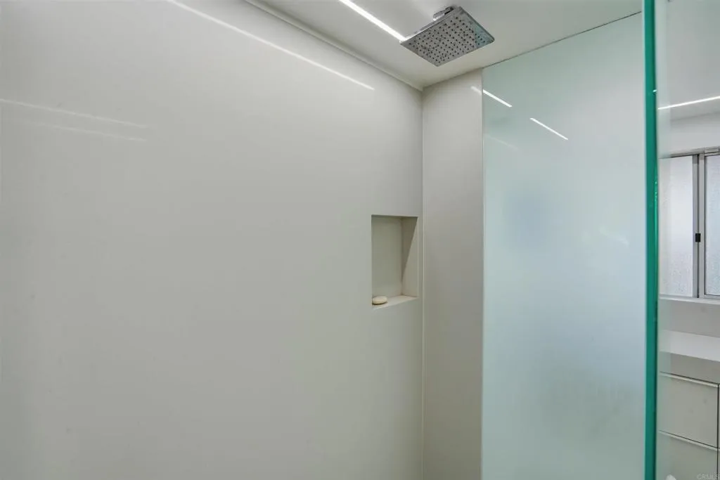 https://cdn.realtyfeed.com/cdn/127/307086073/efa4d7b9af830bc6d94b1631e03413e8.webp