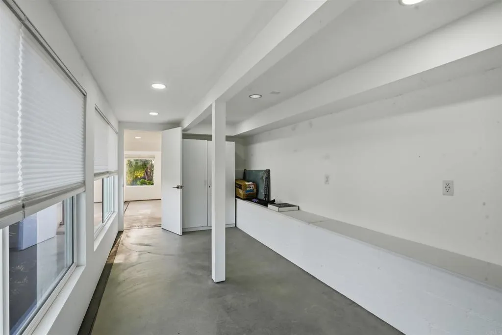https://cdn.realtyfeed.com/cdn/127/307086073/f7728b7b63c4e09a710f81f145951fae.webp