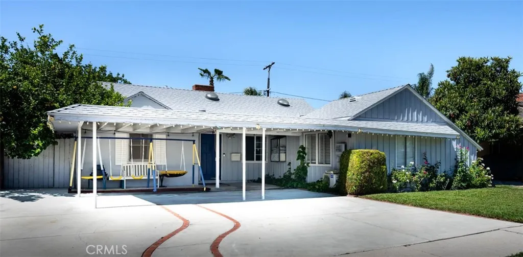 Northridge, CA 91325