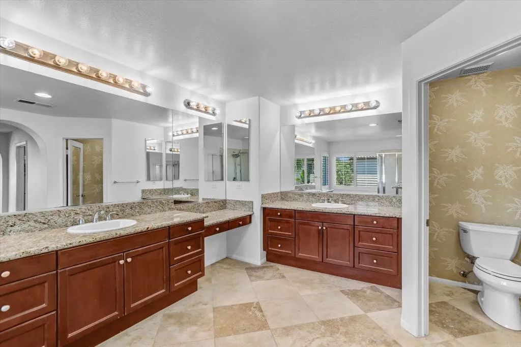 https://cdn.realtyfeed.com/cdn/127/307086101/e0eea344cf579bc97a30637a1a8b0094.webp
