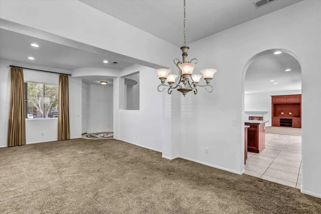 https://cdn.realtyfeed.com/cdn/127/307086101/feb34ea751059e13057b1efe2500fc9b.webp