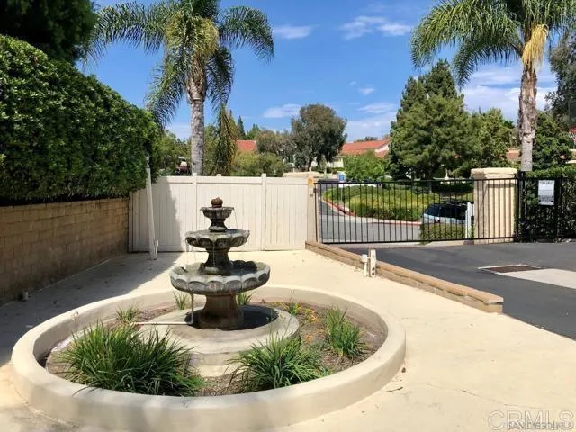 https://cdn.realtyfeed.com/cdn/127/307086111/8249cf0d6b1a05fb7f1ec91772f6b292.webp