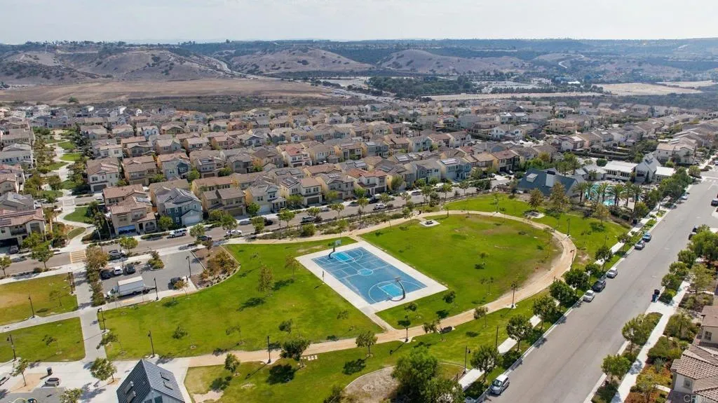 https://cdn.realtyfeed.com/cdn/127/307086113/3c5576f5f1b3777a66af4dd18d5d426a.webp