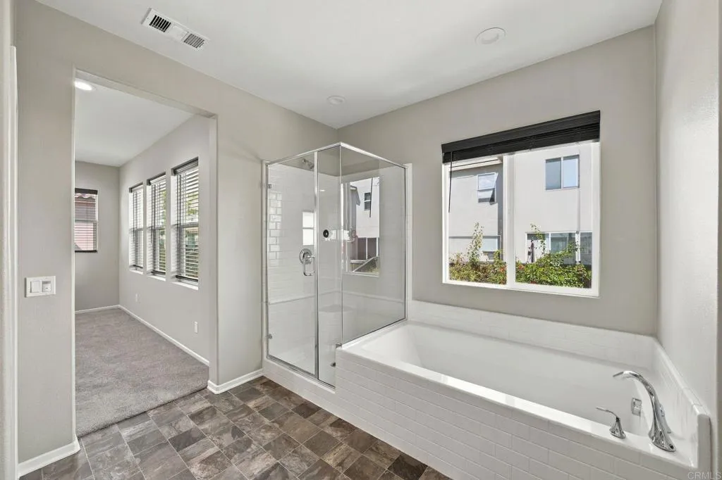 https://cdn.realtyfeed.com/cdn/127/307086113/69b9f7e02578e00f7a3de59b6e9d541a.webp