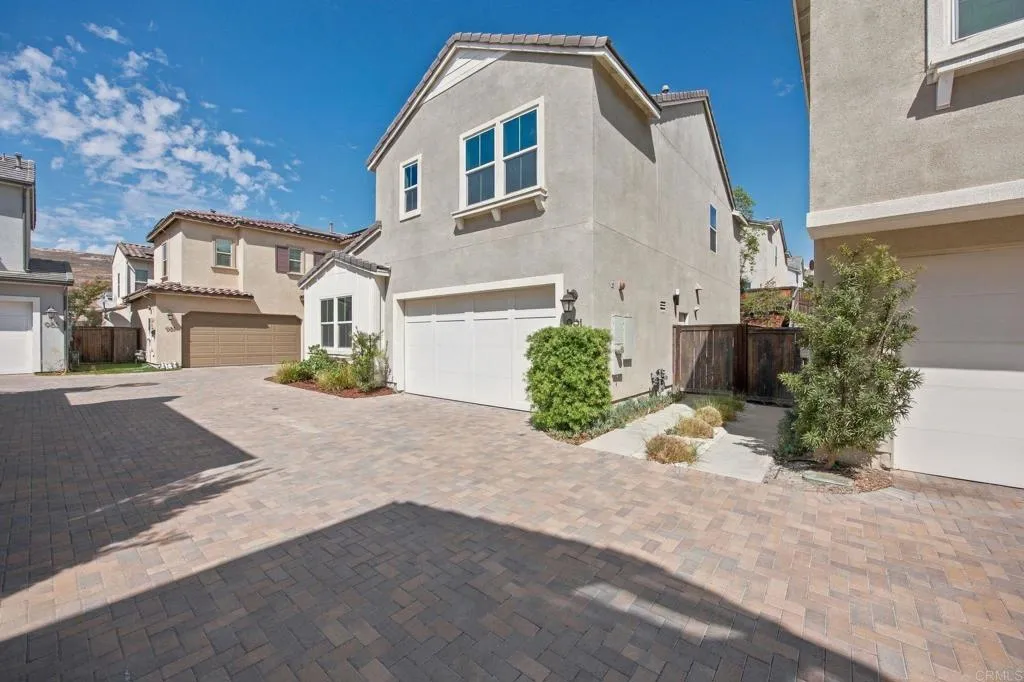 991 Camino Aldea, Chula Vista, CA 91913 - Photo 5 of 41, Chula Vista, CA