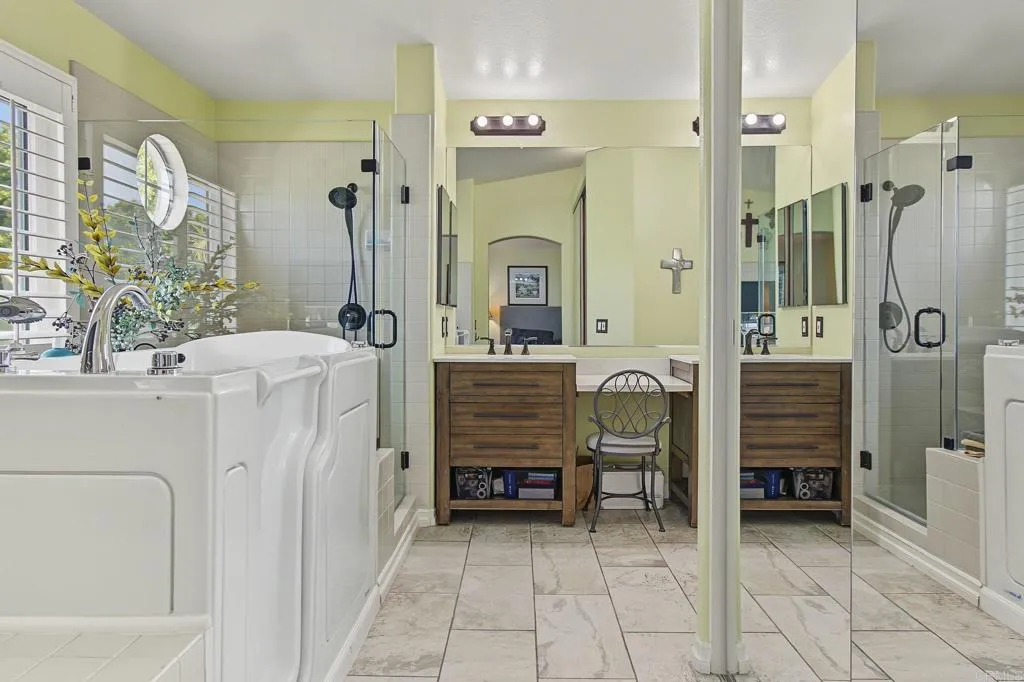 https://cdn.realtyfeed.com/cdn/127/307086151/a6e99c10edf61023082bacc7d53a8c7f.webp