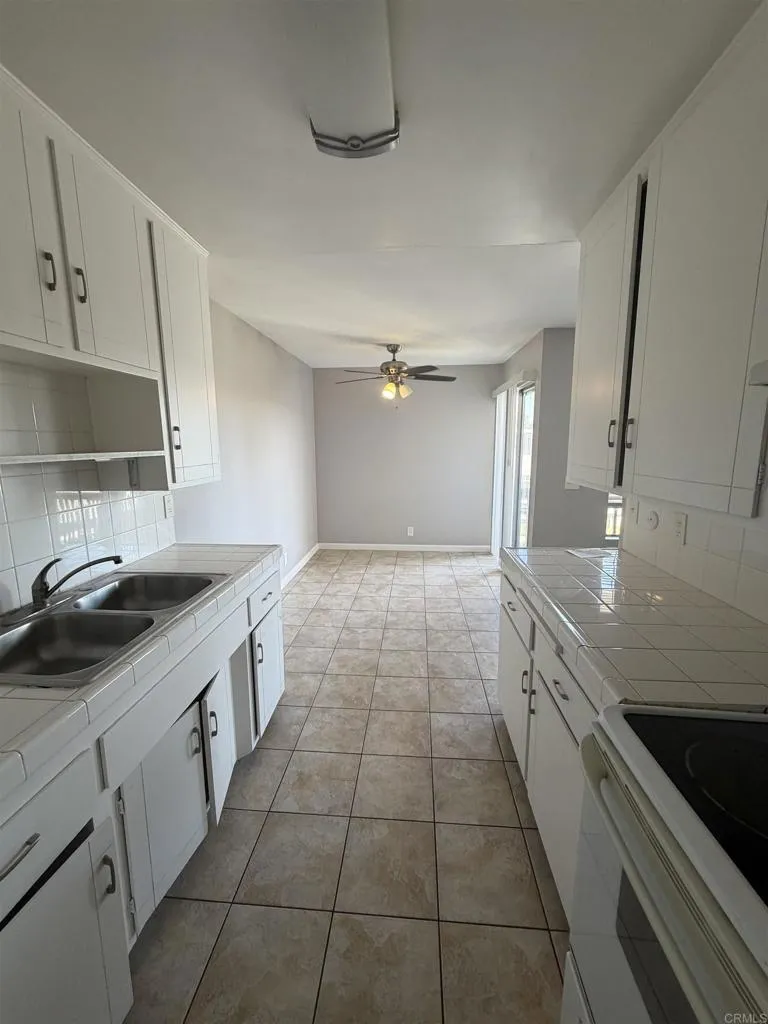 285 Moss Street Unit 103, Chula Vista, CA 91911 - Photo 4 of 18, Chula Vista, CA