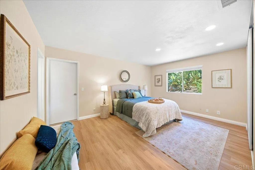 https://cdn.realtyfeed.com/cdn/127/307086163/529215aa5c42a7ce103bfc110aa22748.webp