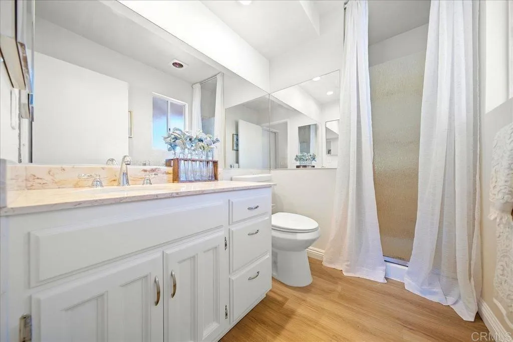 https://cdn.realtyfeed.com/cdn/127/307086163/89ee882ac9aee3601fea4de60b75e0ce.webp