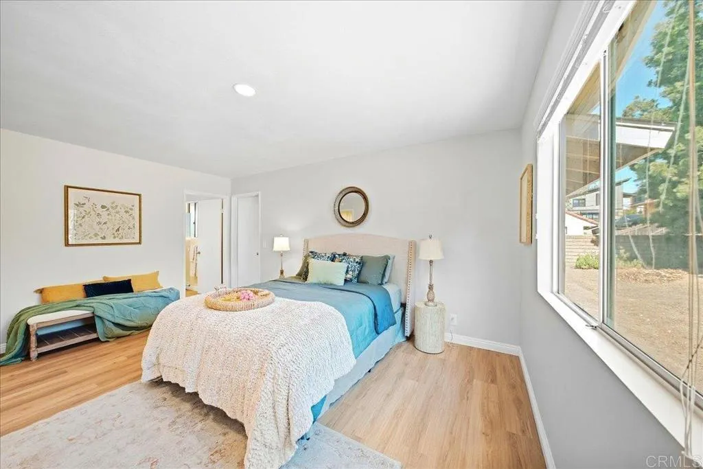 https://cdn.realtyfeed.com/cdn/127/307086163/8cfcb18afa349e4b3c6da693795012ba.webp