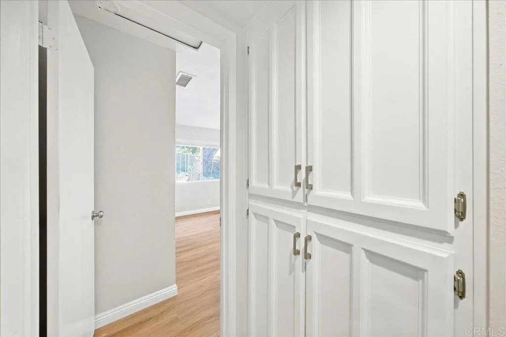 https://cdn.realtyfeed.com/cdn/127/307086163/c7cf220daa8fbe745b6ed6502f1d8549.webp