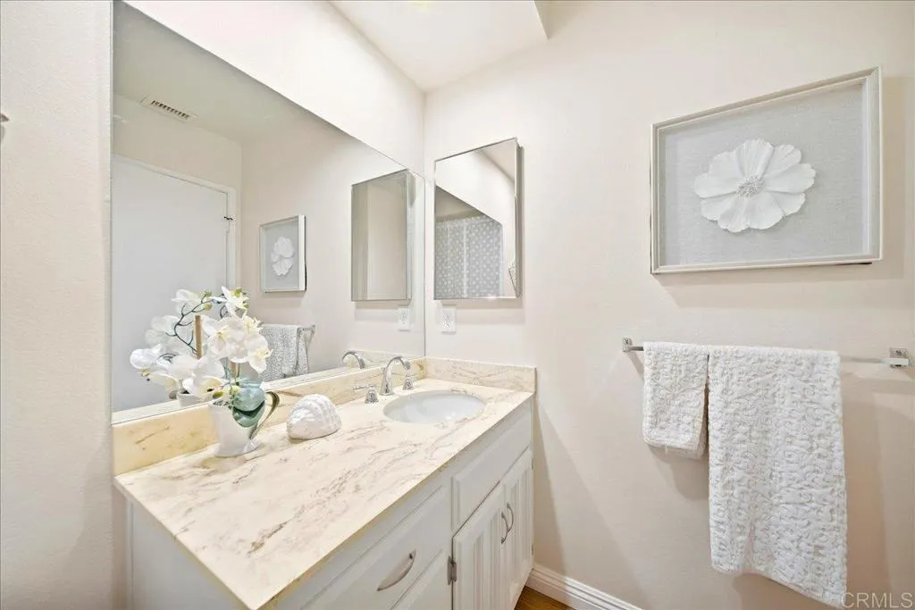 https://cdn.realtyfeed.com/cdn/127/307086163/ec4c3cdc00a05683a4bd2cc3190849b0.webp