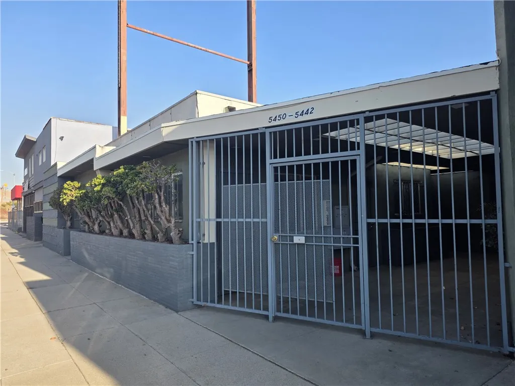 Los Angeles, CA 90022