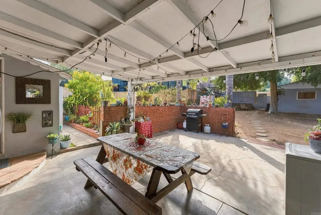 https://cdn.realtyfeed.com/cdn/127/307086225/0d5c06732535e4a37ef16bc8bb4e5c73.webp