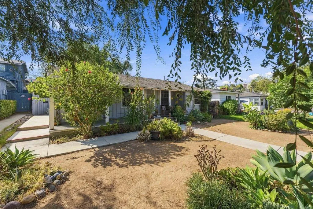 https://cdn.realtyfeed.com/cdn/127/307086225/8537d4f6a1834672167cefc9f097cd12.webp