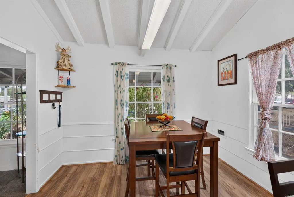https://cdn.realtyfeed.com/cdn/127/307086225/93513b475f169040842b18d563c5538d.webp