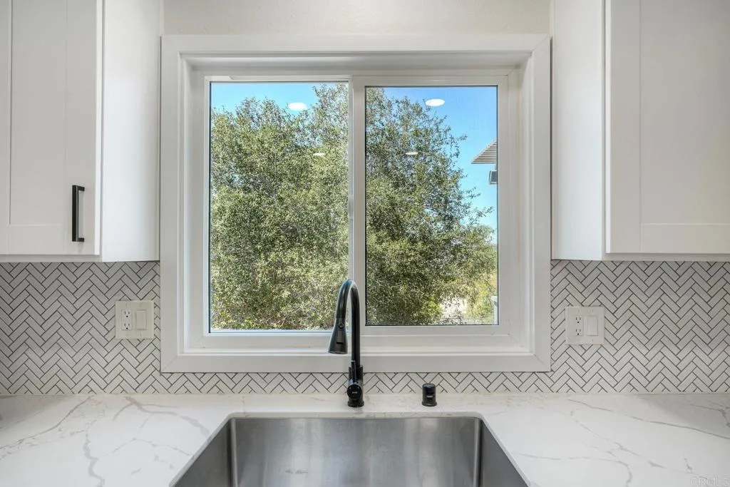 https://cdn.realtyfeed.com/cdn/127/307086259/5256497f9d12be4cc3fd499abe64f3ba.webp