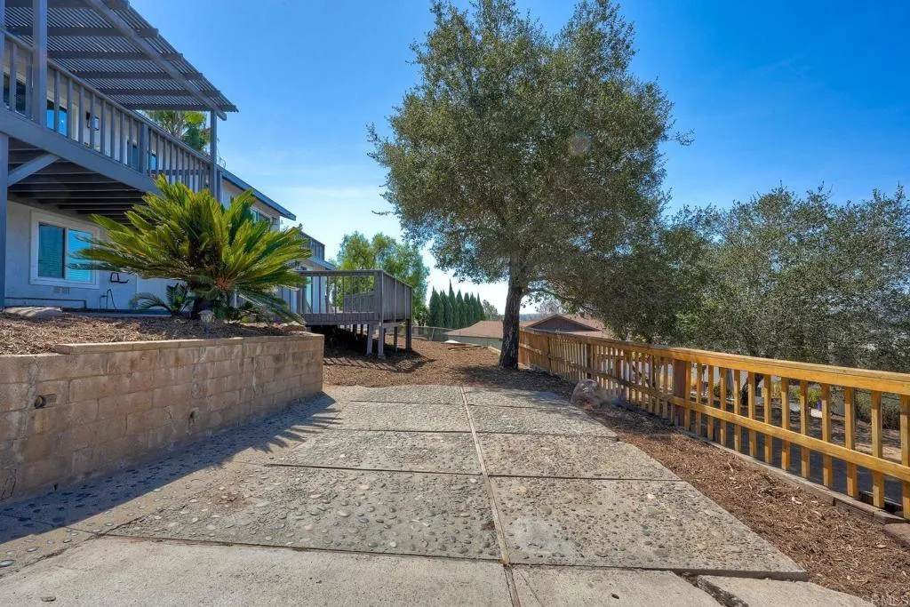 https://cdn.realtyfeed.com/cdn/127/307086259/63728f14335a669e204f5cc666da8653.webp