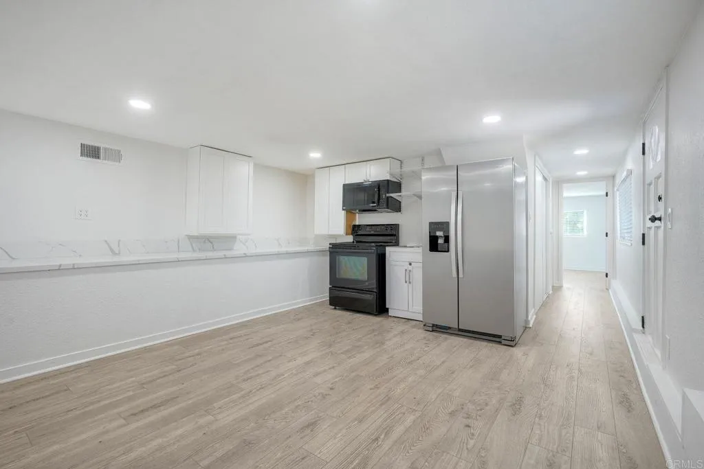 https://cdn.realtyfeed.com/cdn/127/307086259/89fe8d92258075aee9087b6a4ef83600.webp