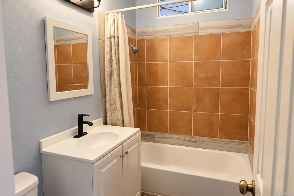 https://cdn.realtyfeed.com/cdn/127/307086278/d1bce6f32688512b604fcc4ddbb3a242.webp
