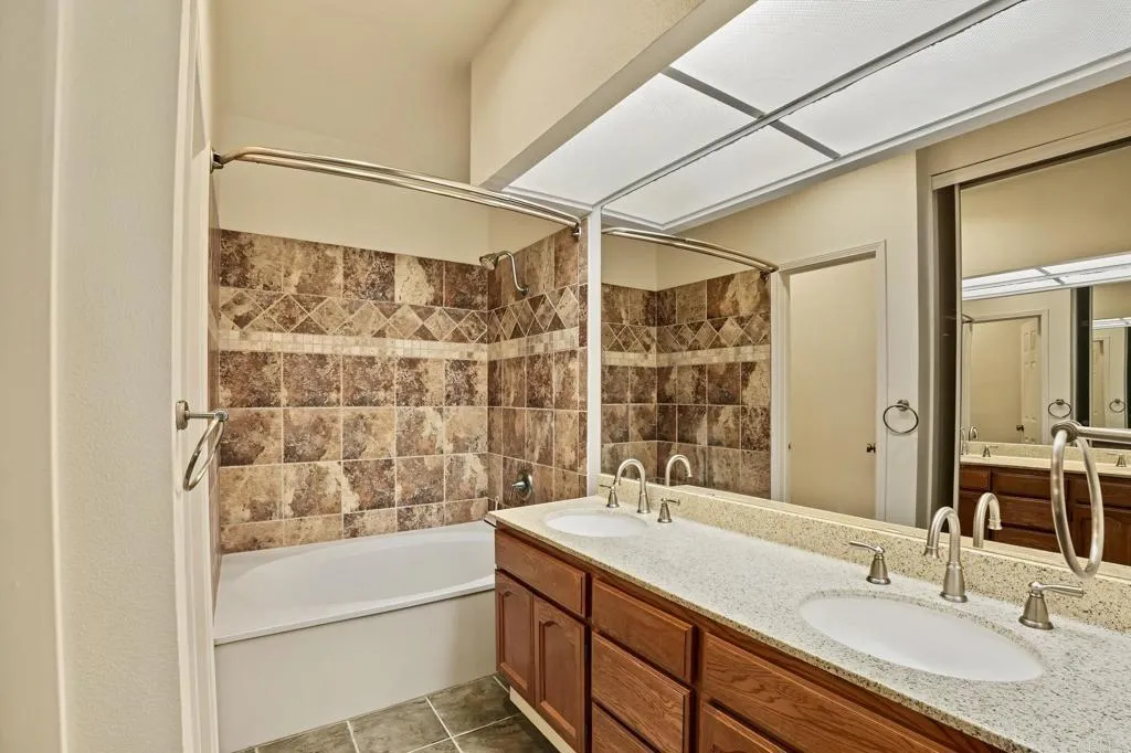 https://cdn.realtyfeed.com/cdn/127/307086287/18502be646806bdb01f512f412dfb0ed.webp