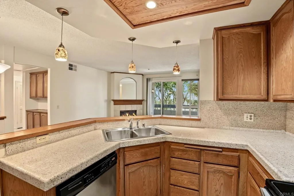 5805 Friars Road Unit 2313, San Diego, CA 92110 - Photo 5 of 45, San Diego, CA