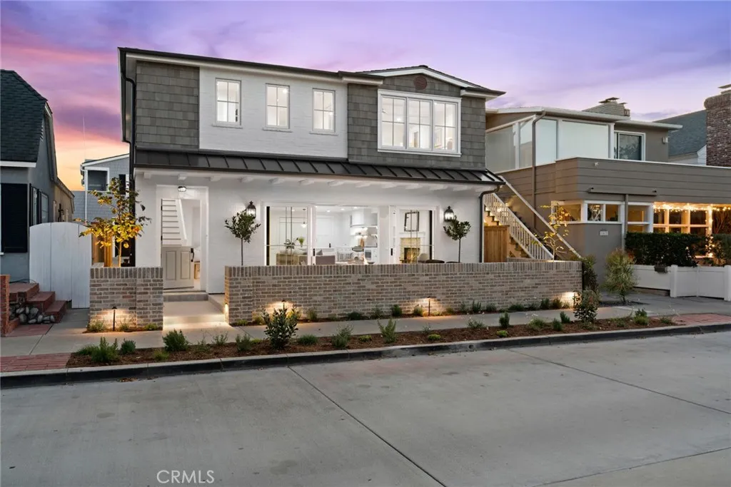Newport Beach, CA 92661