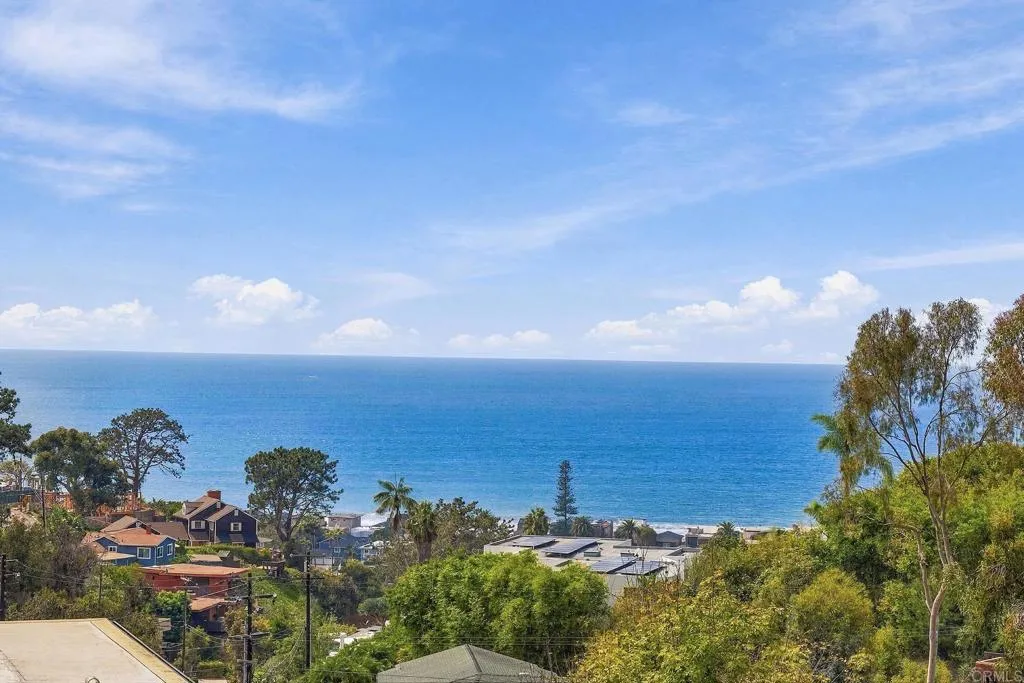https://cdn.realtyfeed.com/cdn/127/307086349/58ab36e1c019e737cdde3fc6cac29569.webp