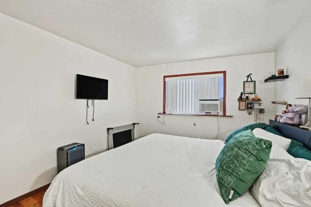 https://cdn.realtyfeed.com/cdn/127/307086453/7657b7359c885bdfa8eca69914095726.webp