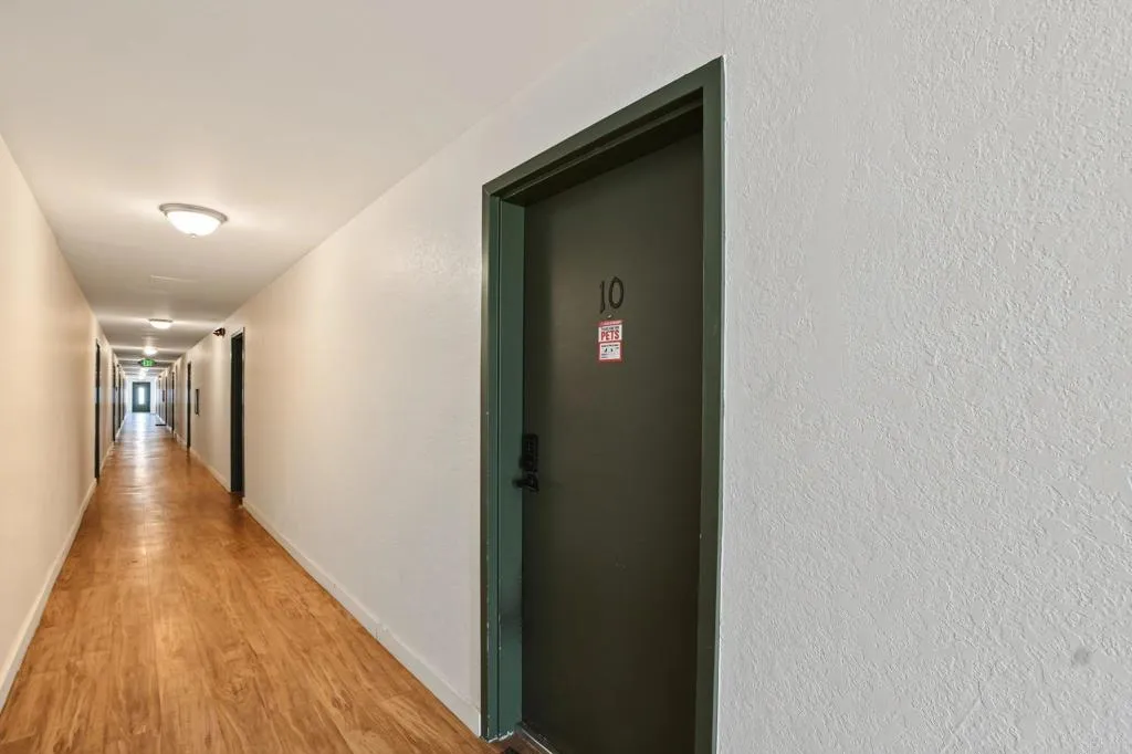 https://cdn.realtyfeed.com/cdn/127/307086453/9f13c7beb2c25cd3b99adae9da535550.webp