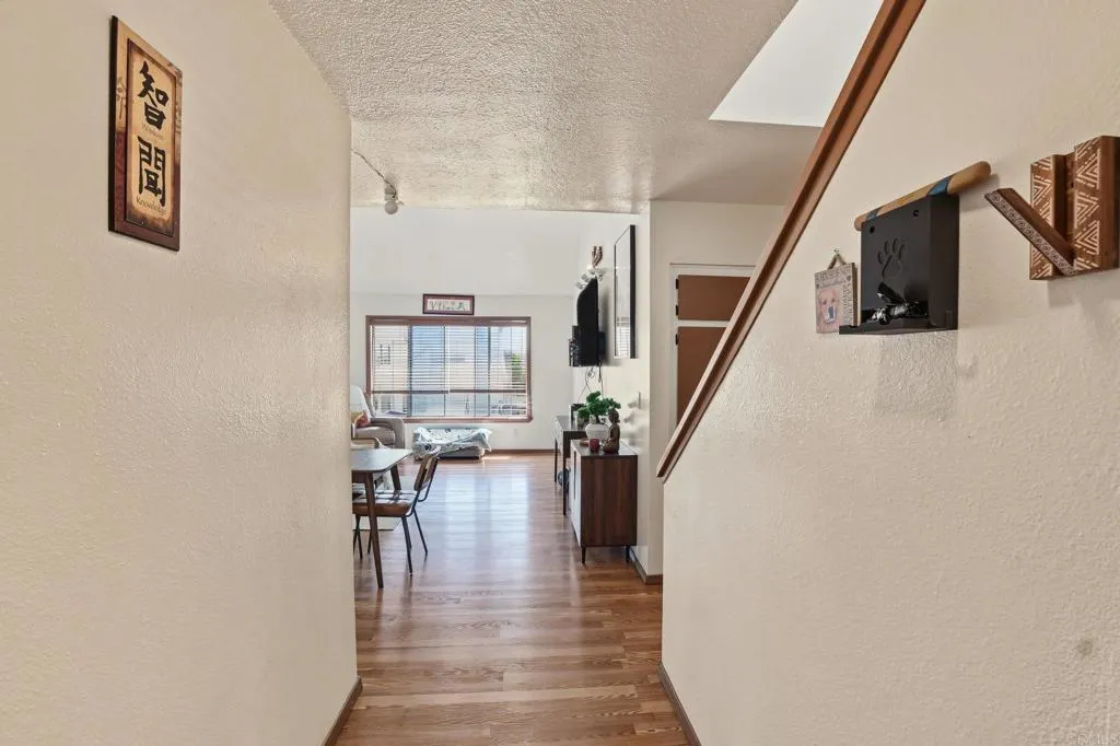 https://cdn.realtyfeed.com/cdn/127/307086453/d0a9b5ee8f84de5570c1ef49309c7920.webp