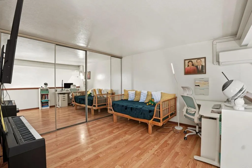 https://cdn.realtyfeed.com/cdn/127/307086453/d69dc46ae8656eab50aace14ca5cdbb1.webp